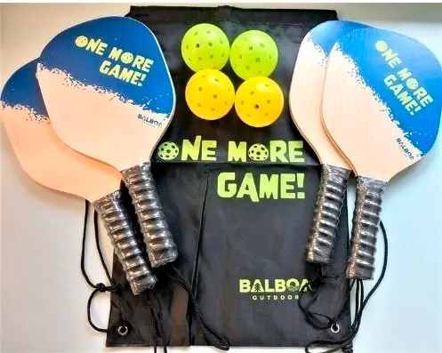 OMG Pickleball Set: 4 Wooden Paddles, 4 balls & Carry Bag