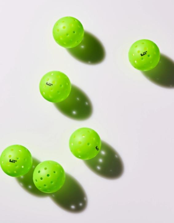 Lifetime LT Pro 48 Pickleball - hole detail